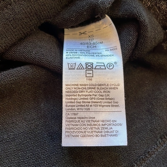 Banana Republic Black Sweater Bell Sleeve - Picture 5 of 10